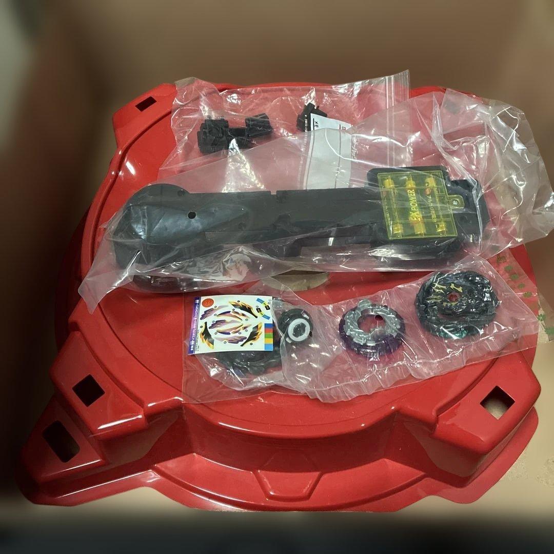 ト*ト様 ベイブレード バースト！MUGEN BEYSTADIUM DX SET