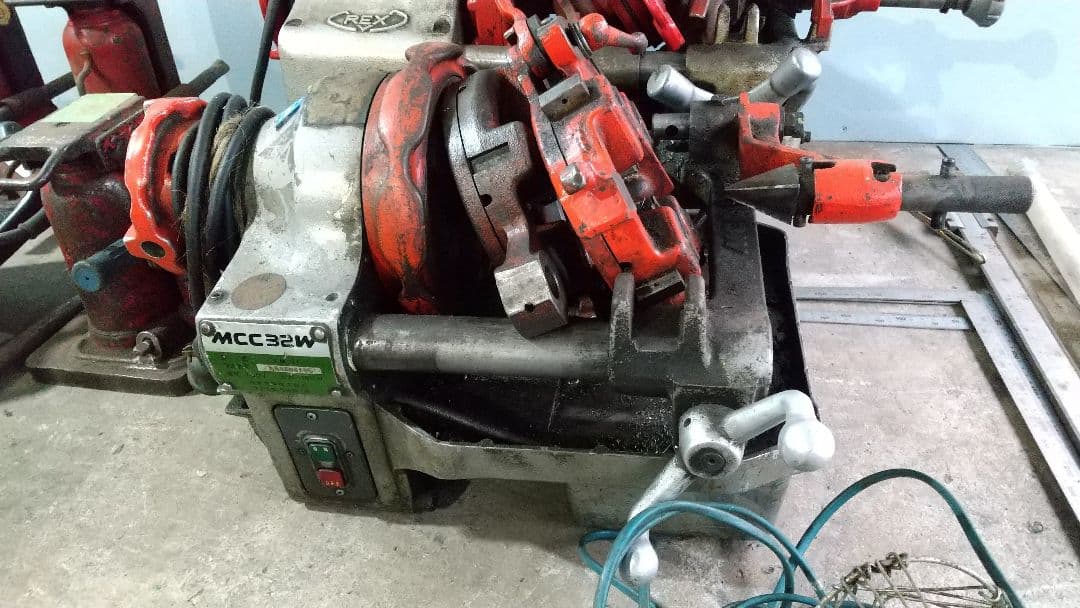 値下げ　ねじ切り MCC32W