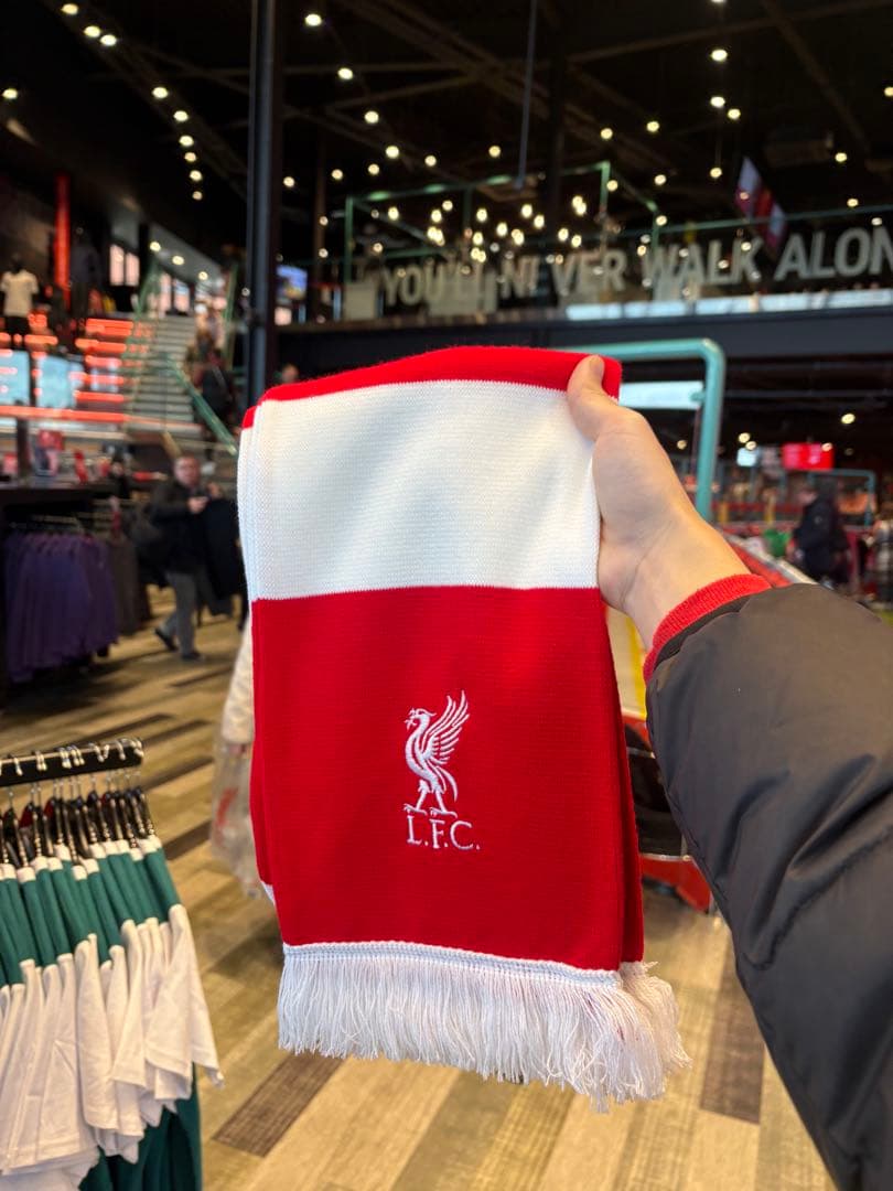 L.F.C. リヴァプール　マフラー 現地購入品