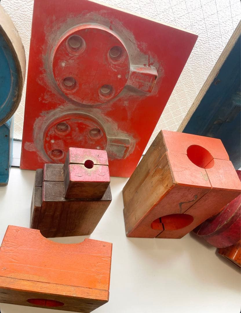 昭和レトロ　木製　型　工業型　木彫り　彫刻　オブジェ　11個　詳細不明。