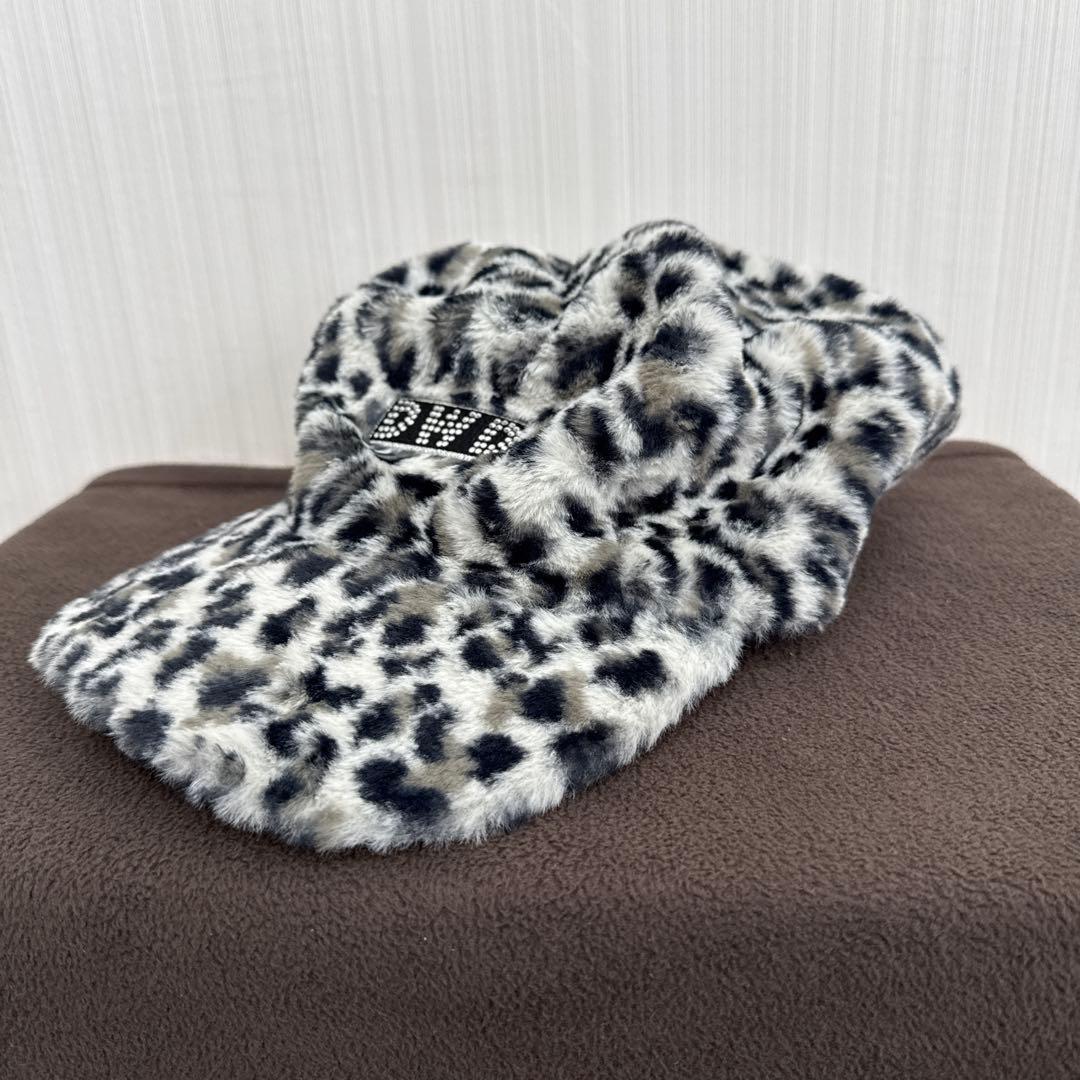 ダンスウィズドラゴン　キャップ　もこもこ　レオパード