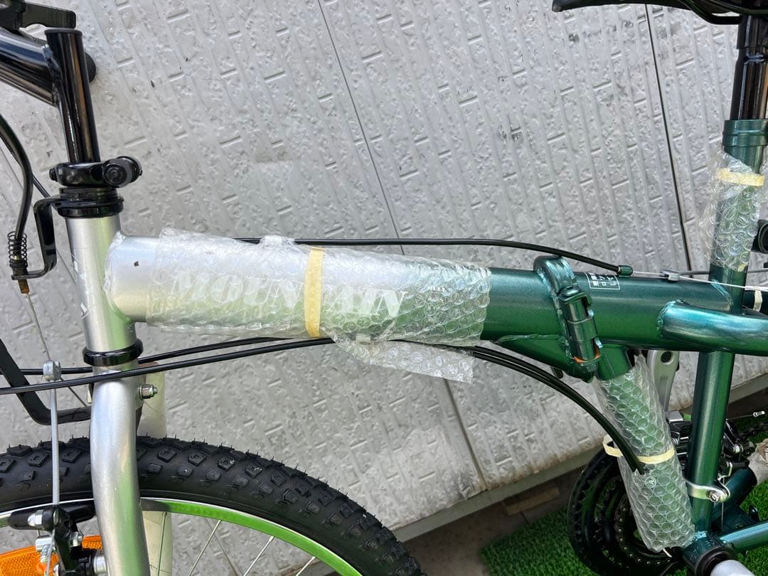 MOUNTAIN 折りたたみ自転車　26インチ