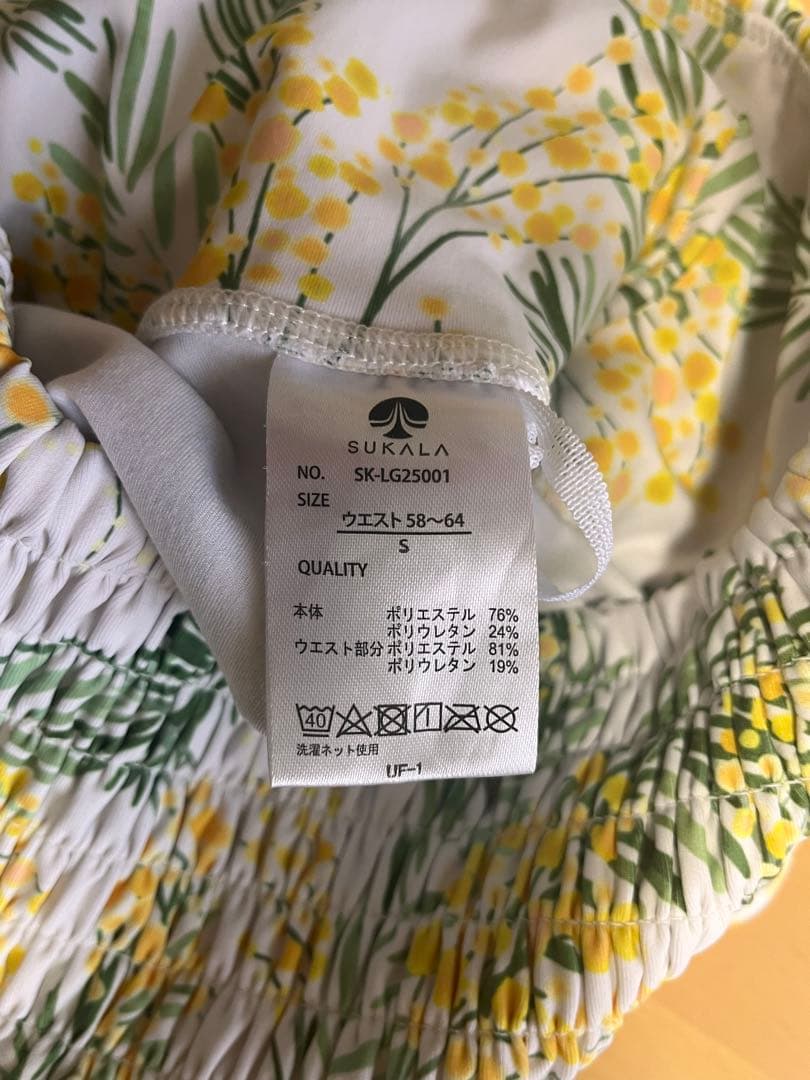 sukala スカーラ　スプリングフラワーシャーリングレギンス　ミモザ　S