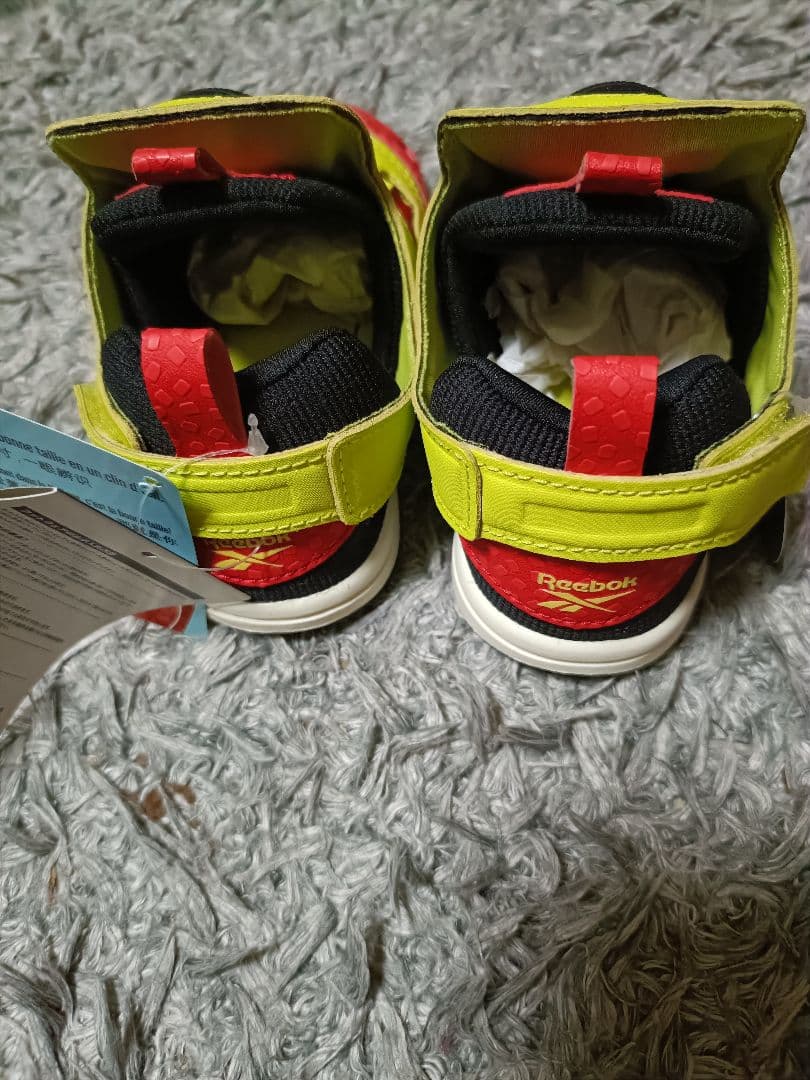 Reebok 親子スニーカー