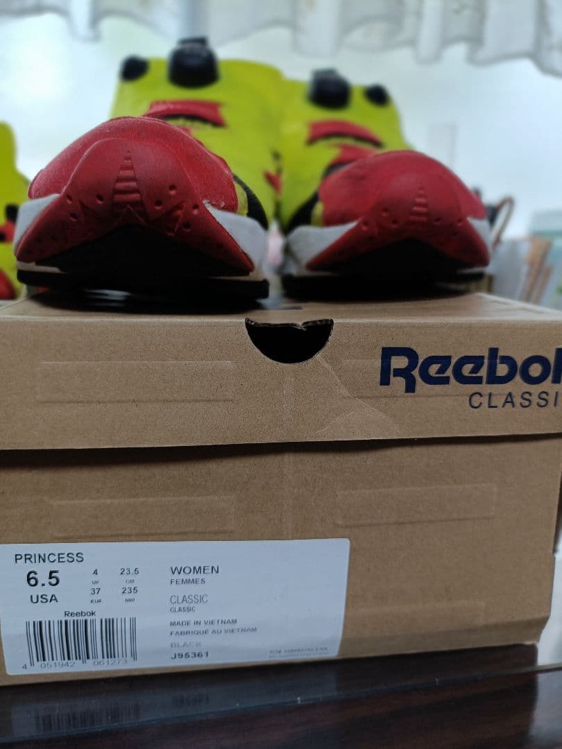 Reebok 親子スニーカー