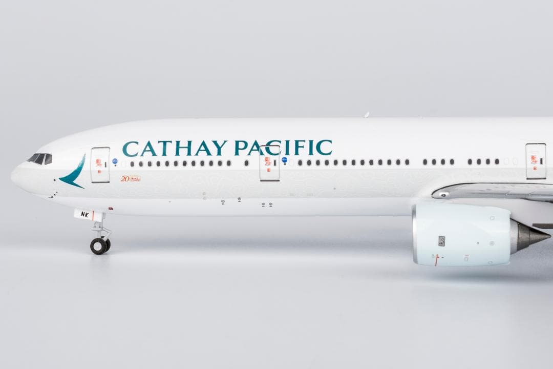 キャセイパシフィック航空 777-300 B-HNK 1/400
