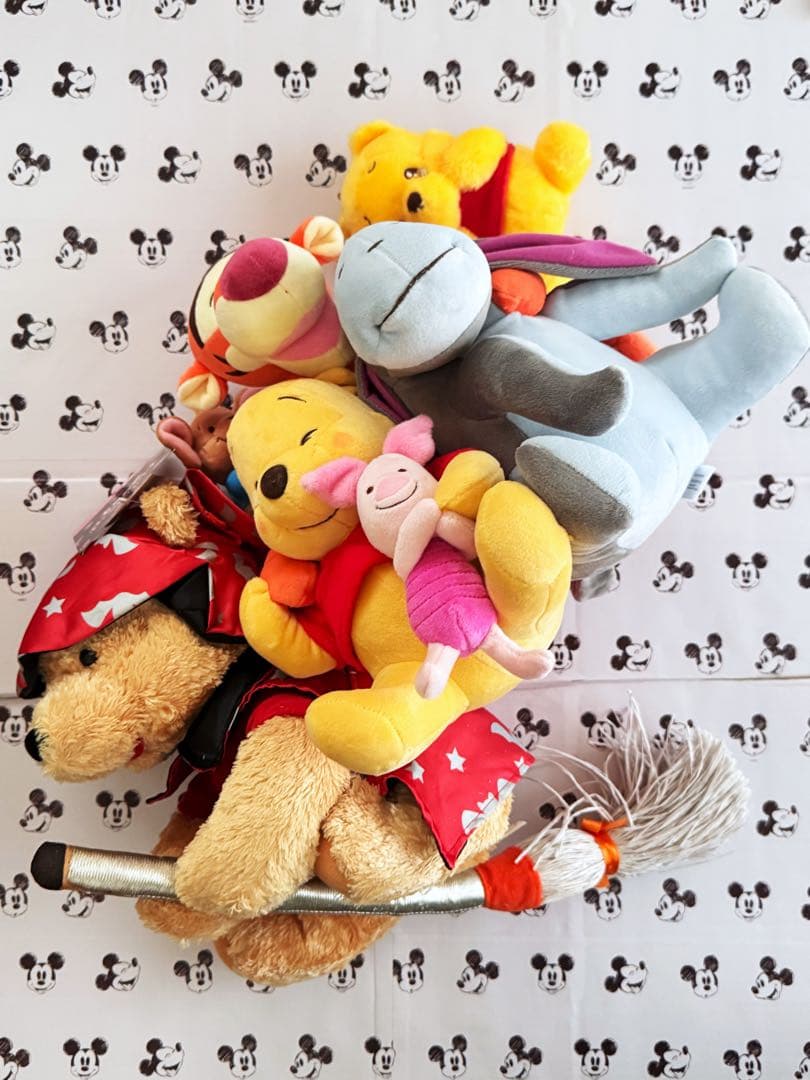 ディズニーストア　プーさん　ぬいぐるみ　バク