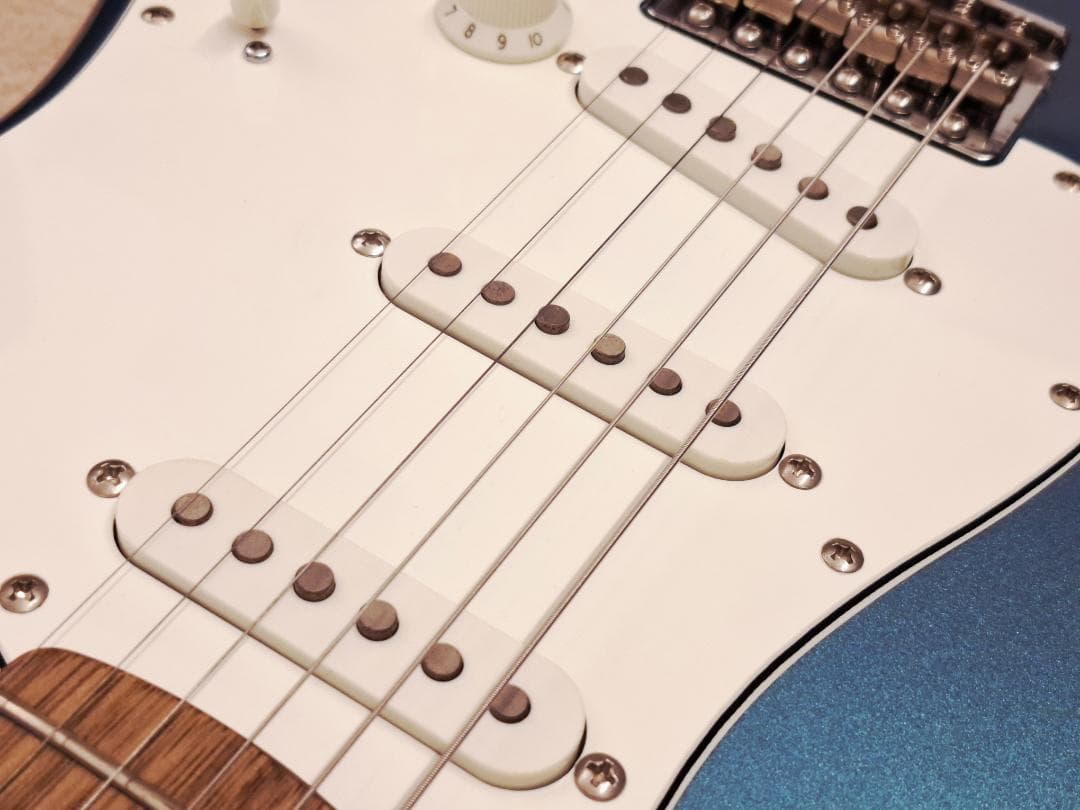 え*と様 美品★Classic Vibe '60s Stratocaster L