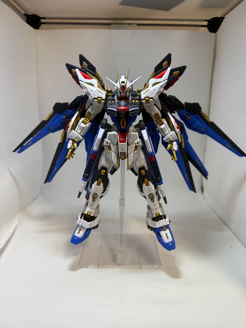 MGEXストライクフリーダムガンダム　ガンプラ