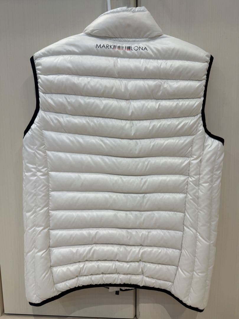 美品！！早い者勝ち！MARK&LONA！