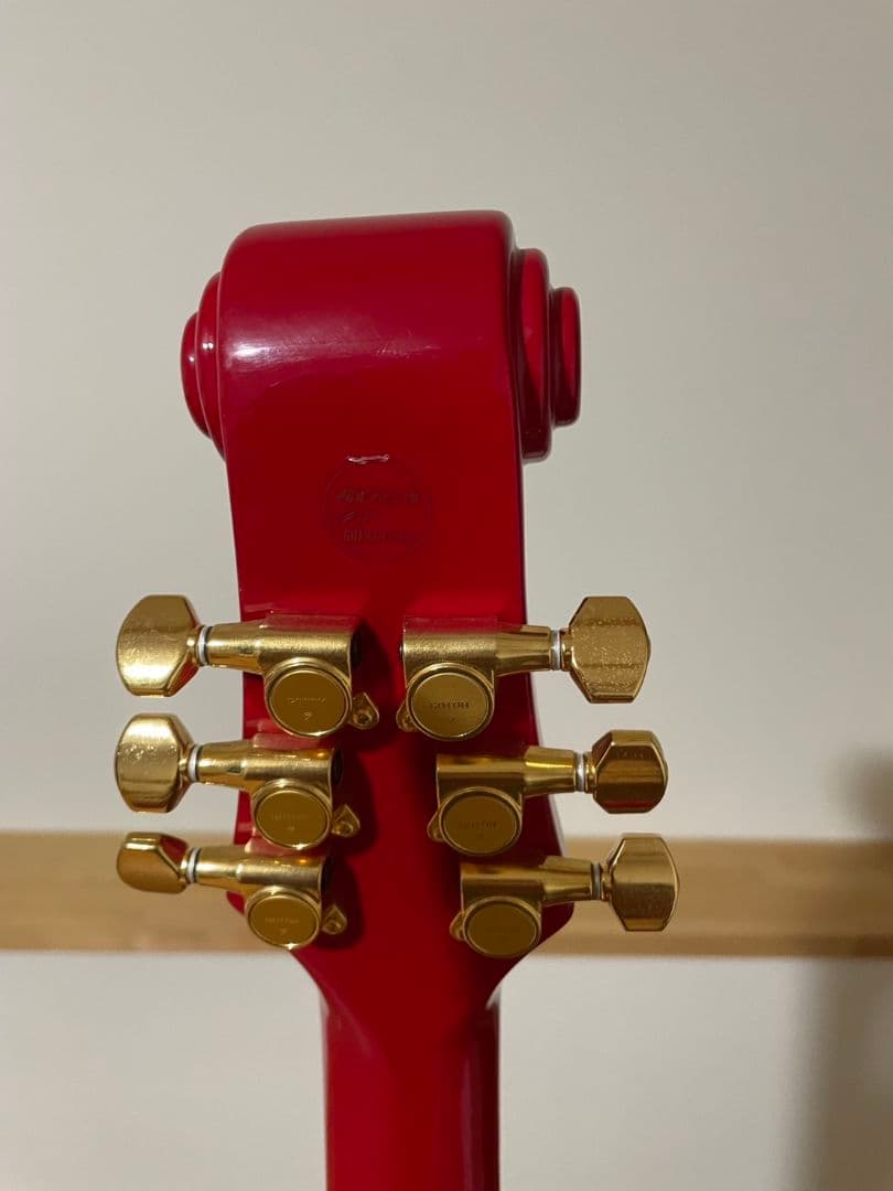 フェルナンデス赤いギター