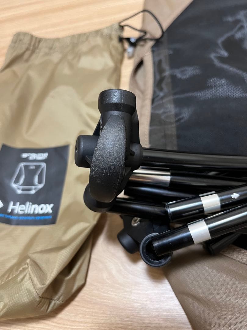 Helinox グランドチェア　コヨーテ