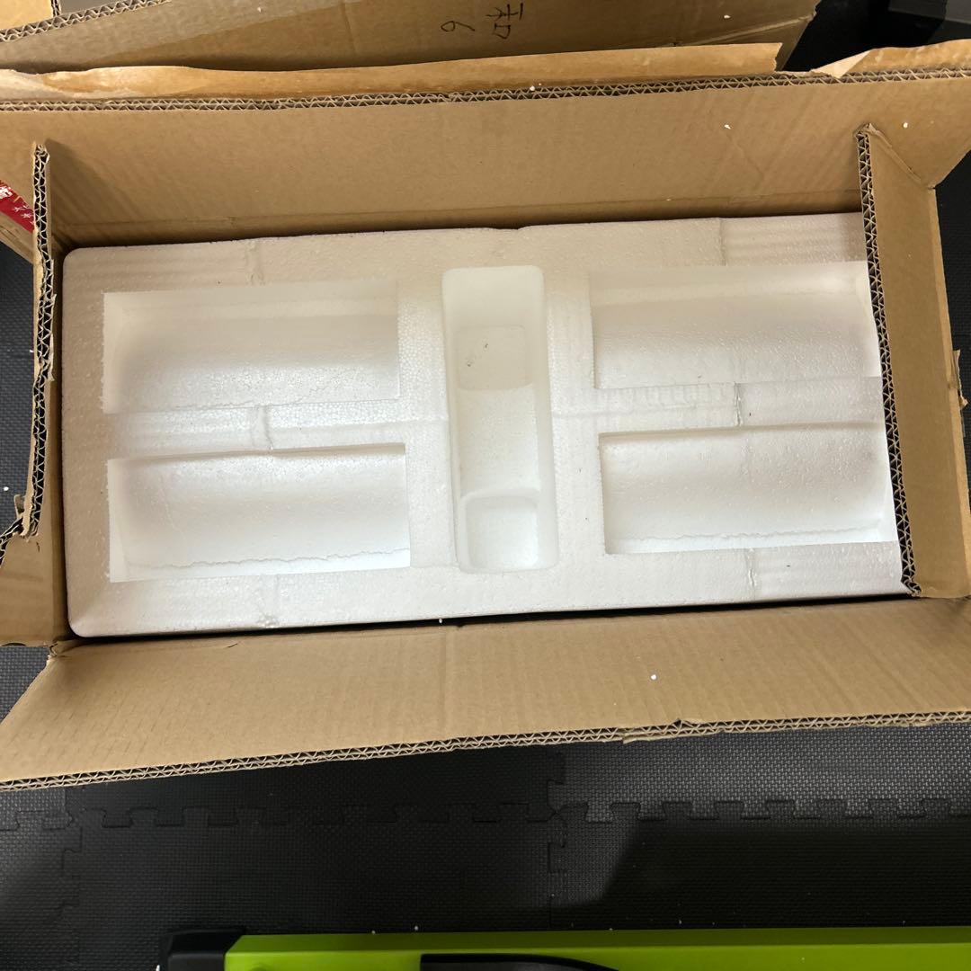 ＊セット購入のみ　NÜO 可変式ダンベル32キロ4キロ刻み 1/2