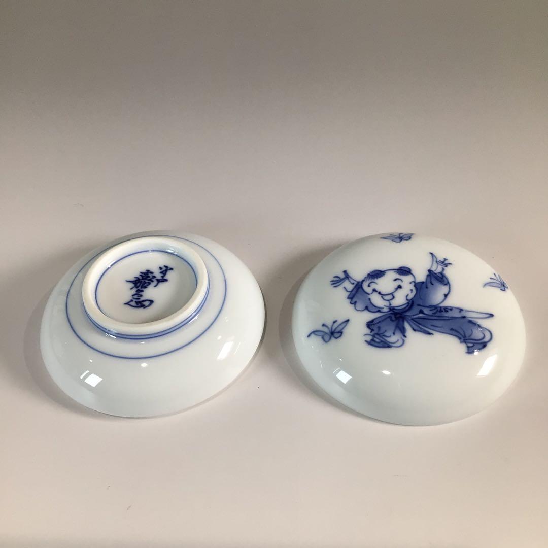 Ｐ４５１　香合　『三川内焼』『嘉久正窯造』『染付唐子絵』『丸香合』　共箱　茶道具