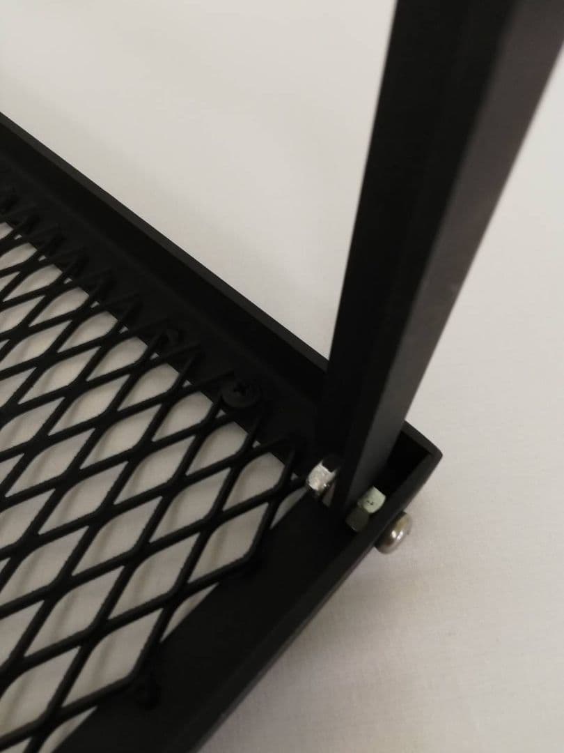 キャンプテーブル　アイアンテーブル　ソロキャンプテーブル