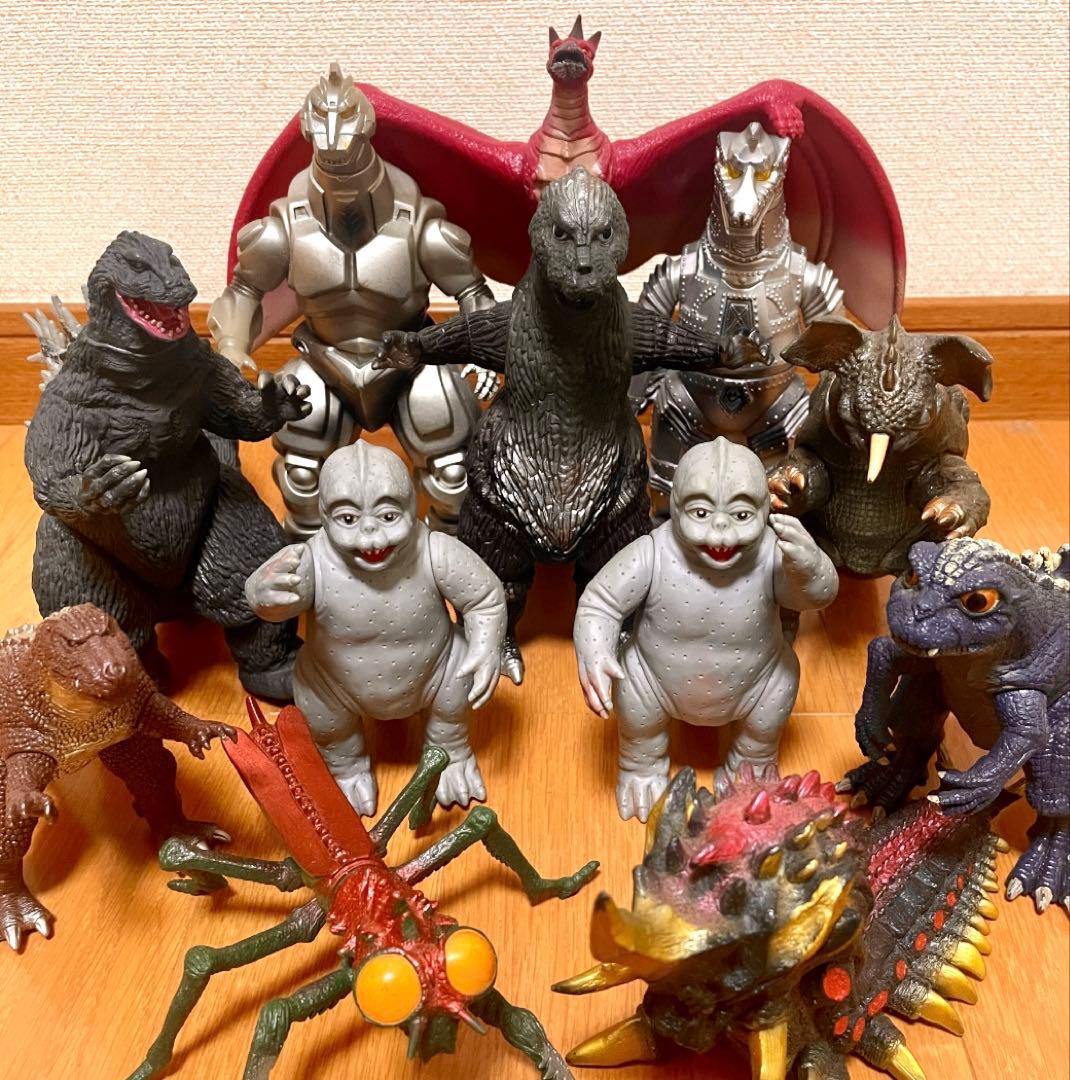 ゴジラ ソフビ 12体セット+おまけ2体