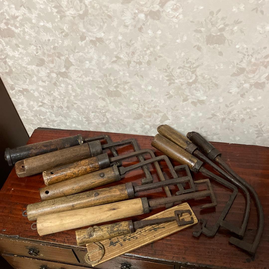 古い蔵戸の「落とし鍵」各種１０点