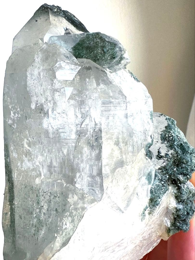 9日まで✨美✨《天空の魔法城》AAAA マニハール水晶 ✨シンデレラの光宿す原石