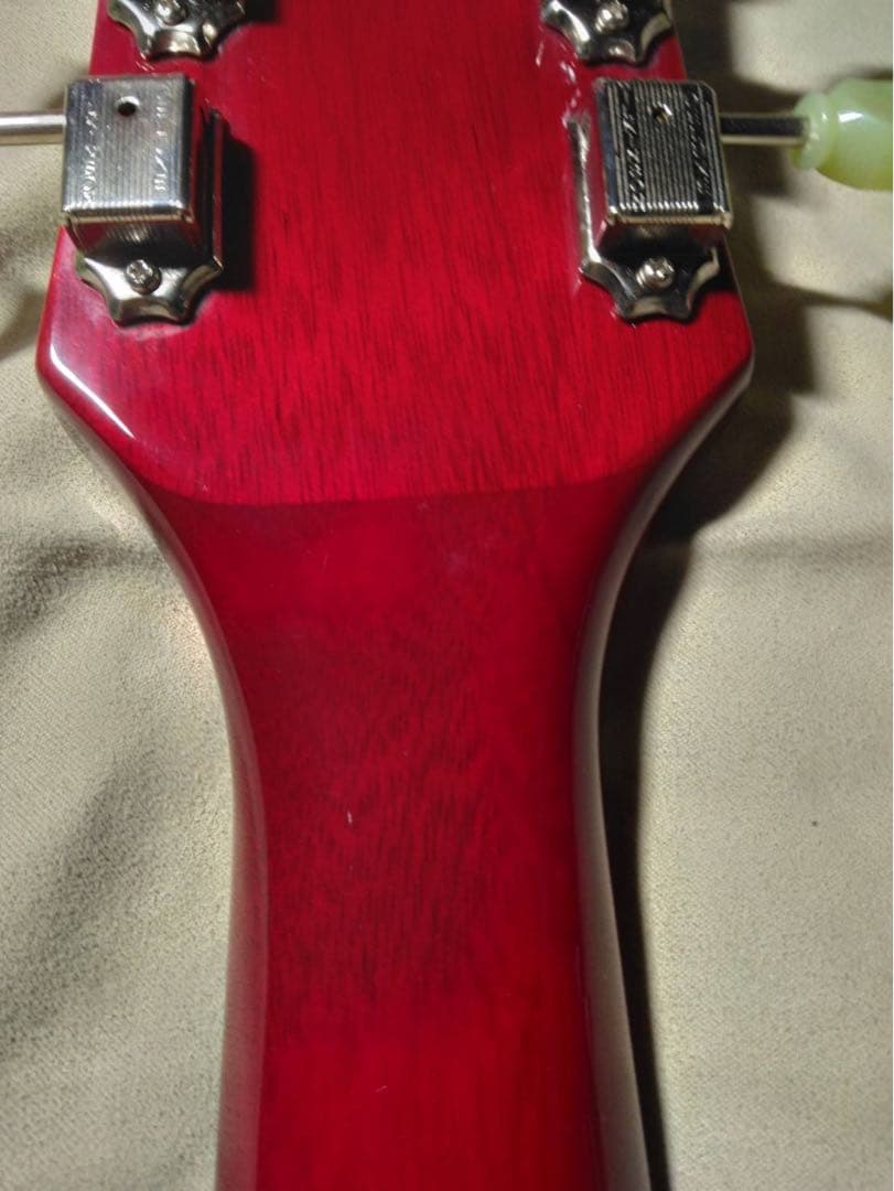 Epiphone クレストウッドカスタム　レッドエレキギター