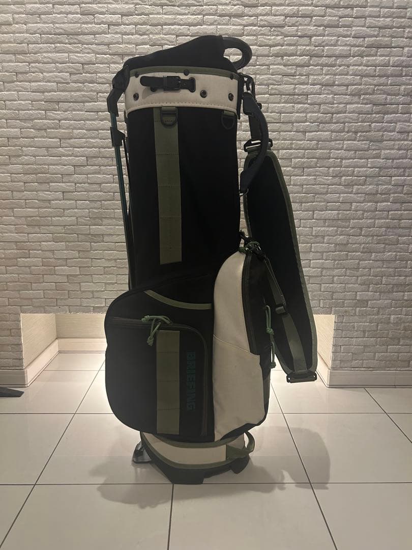 キャディバッグ BRIEFING