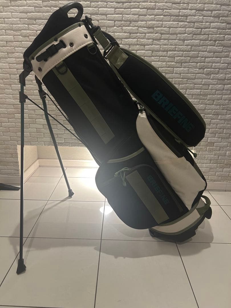 キャディバッグ BRIEFING