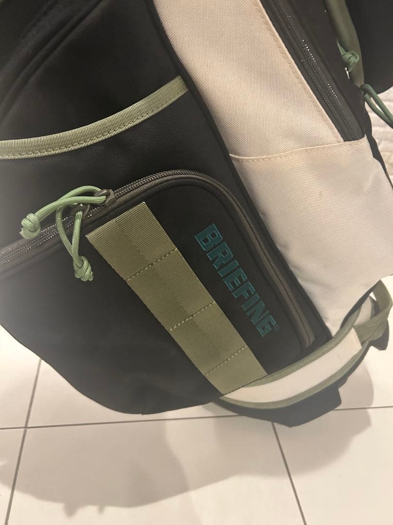 キャディバッグ BRIEFING