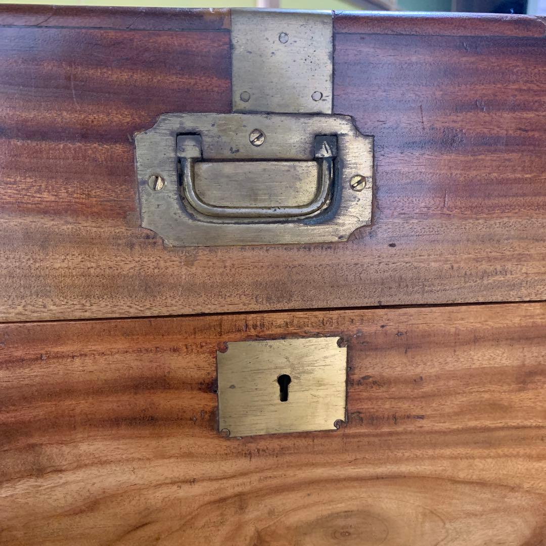 アンティーク! 楠の木トランク