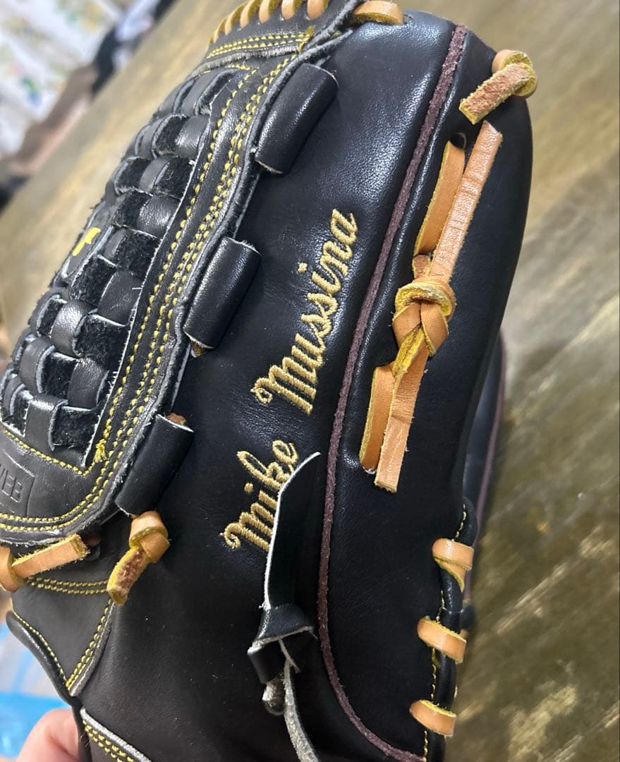 マイク・ムッシーナ　SSK グローブ