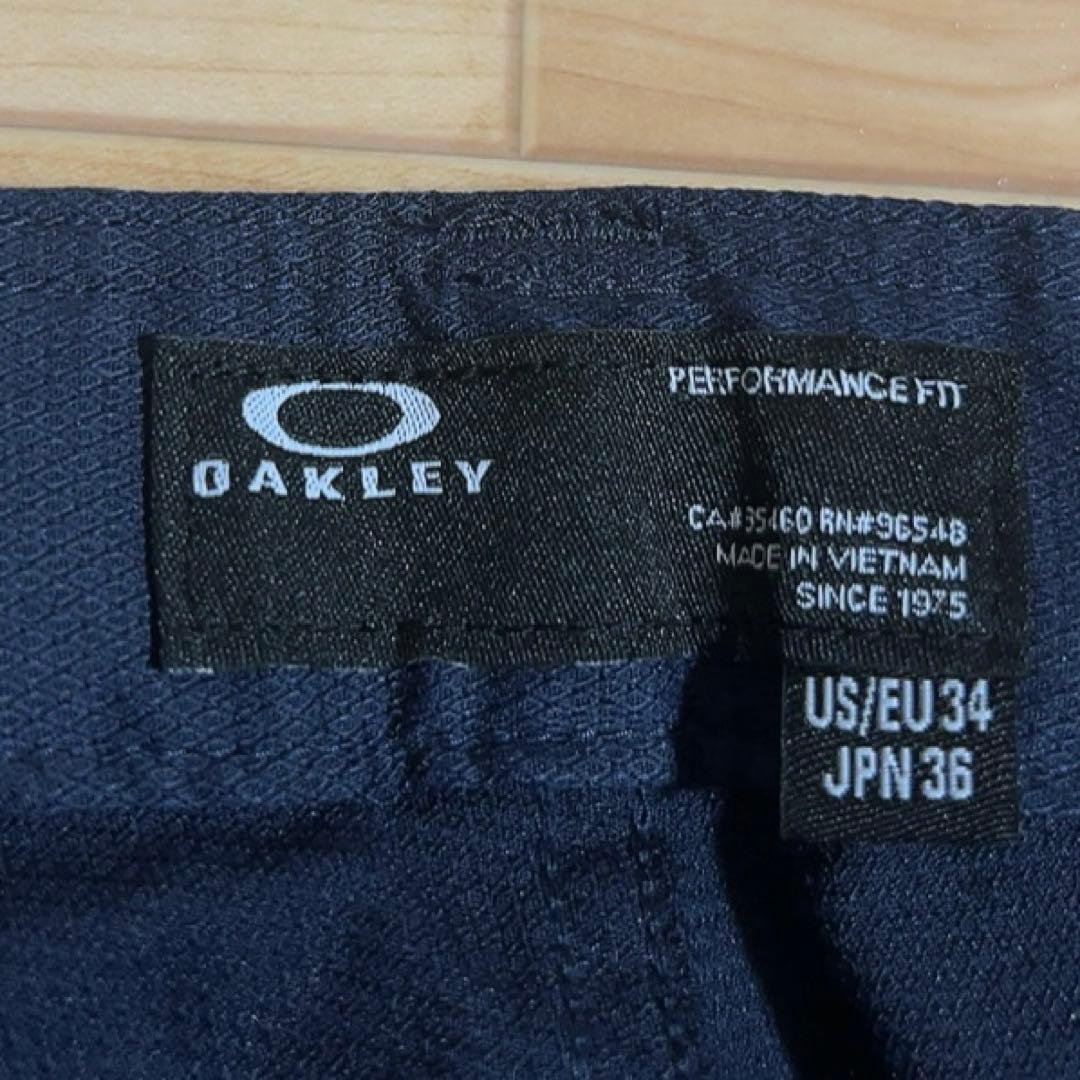 新品タグ付き　オークリー メンズ スカル刺繍3Dテーパードパンツ　W92