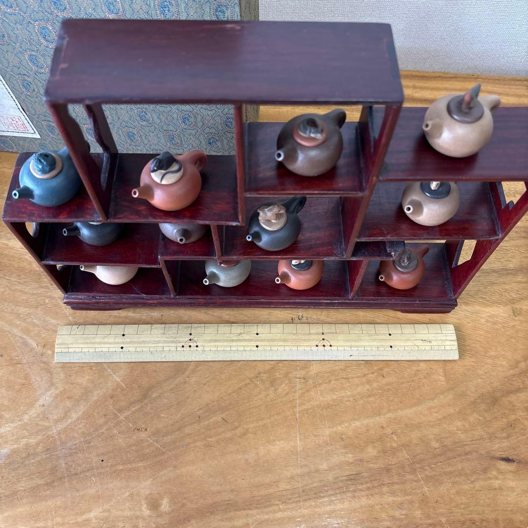 宣興微型紫砂　急須と飾り棚のセット