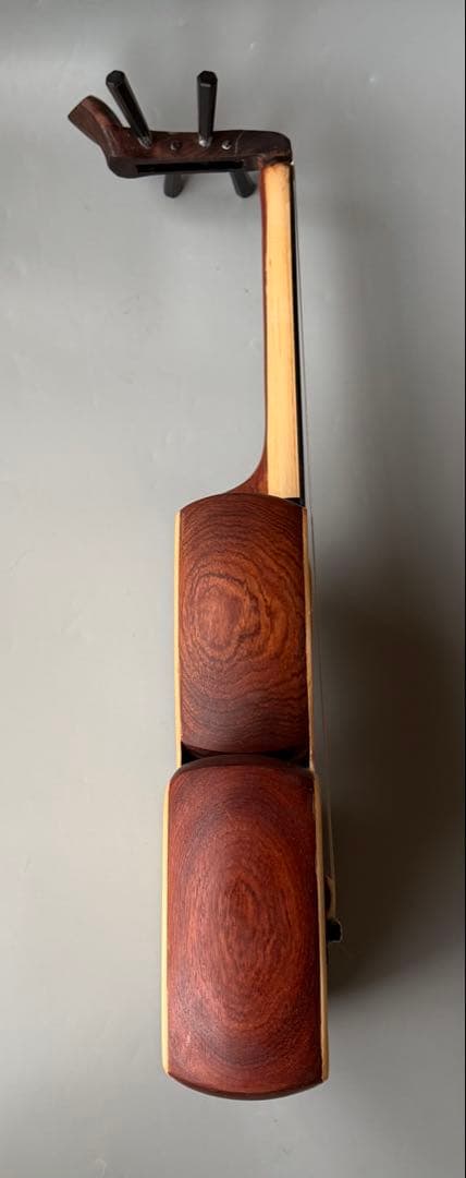 琵琶ウード　三箱線タイプ　超レア　アンプ対応　 Sanpakosen