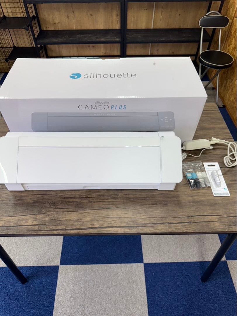 シルエットカメオ4プラス