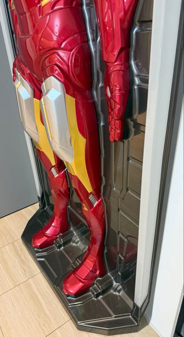 等身大パネル アベンジャーズ アイアンマン