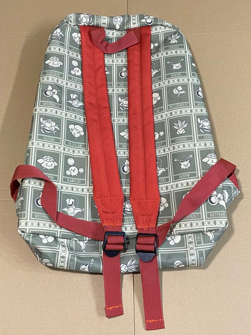 ポケモン ロンドン自然史博物館　ウツボット　バックパック　リュック