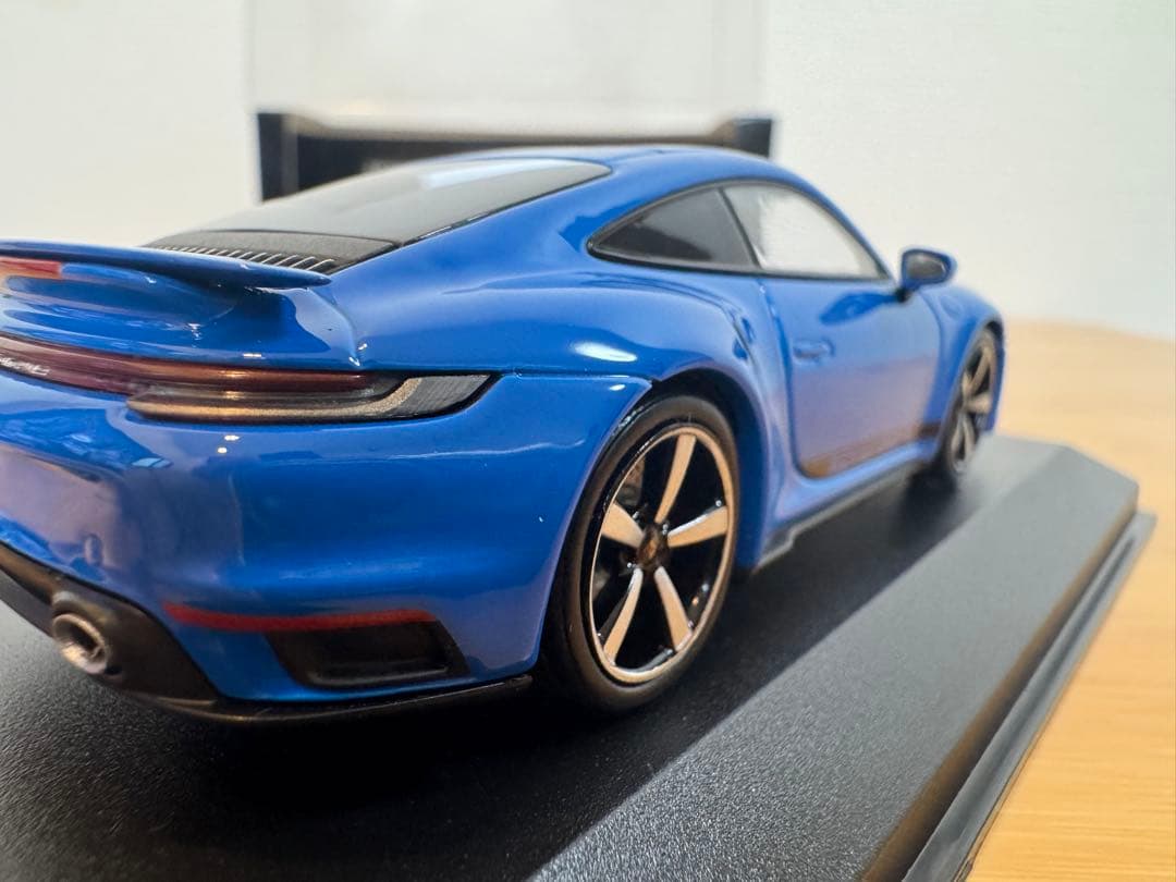【MINICHAMPS】限定504Porsche 911TurboS Blue