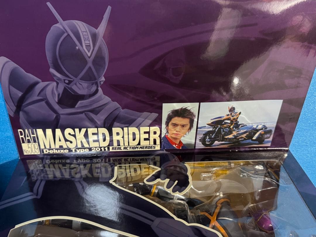 新品未開封　RAH No.509 DX 仮面ライダーカイザ フィギュア　555