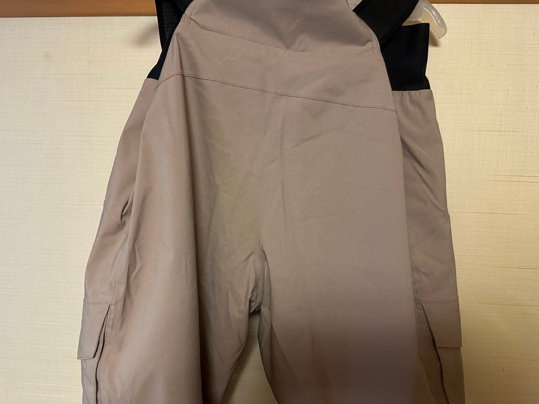 23-24 ゴールドウイン　関係者向けスキーウェア　パンツのみ