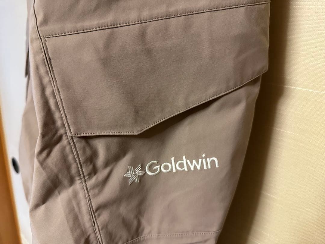23-24 ゴールドウイン　関係者向けスキーウェア　パンツのみ