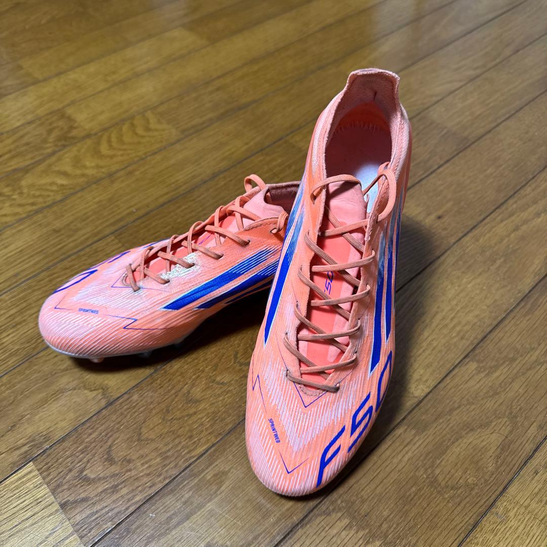 adidas F50 サッカースパイク