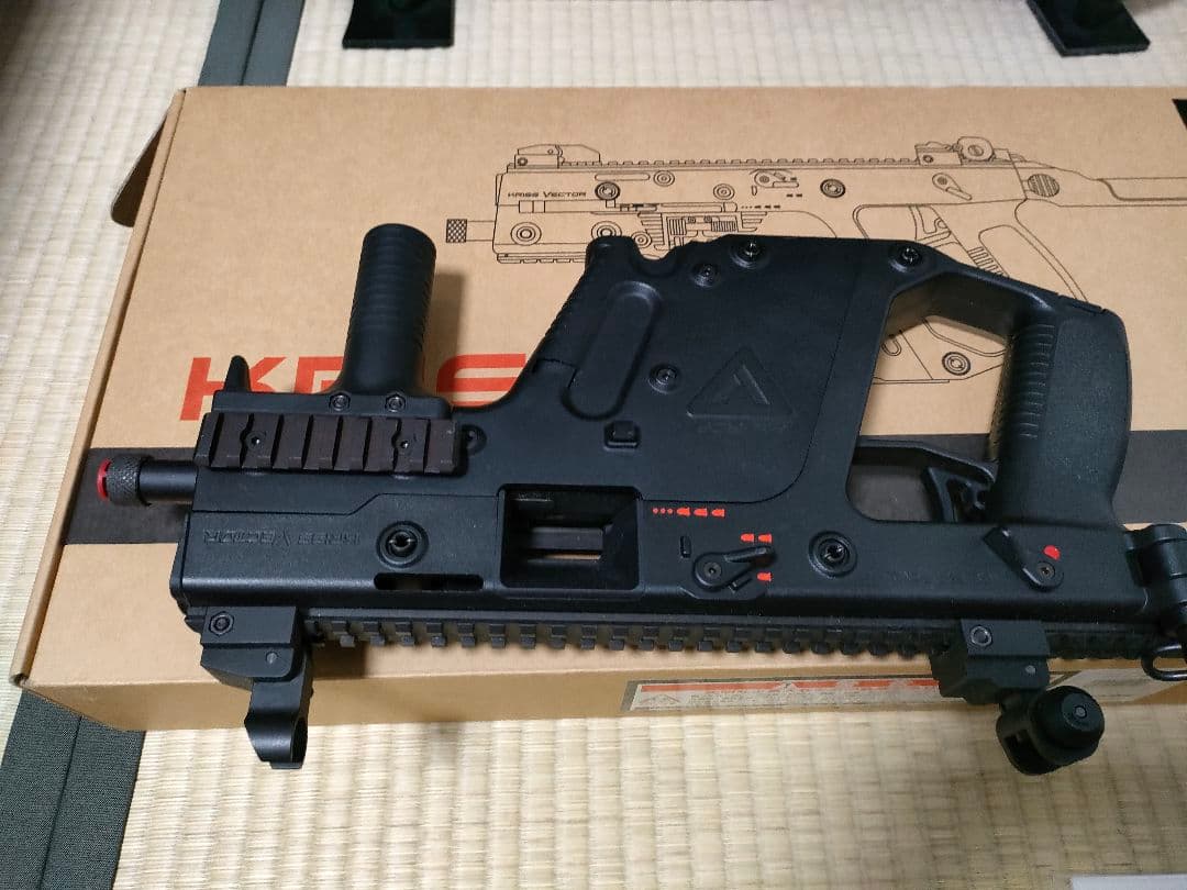 KSC クリスベクター　＋ロングマガジン2本付き　箱説明書有　ガスブローバック