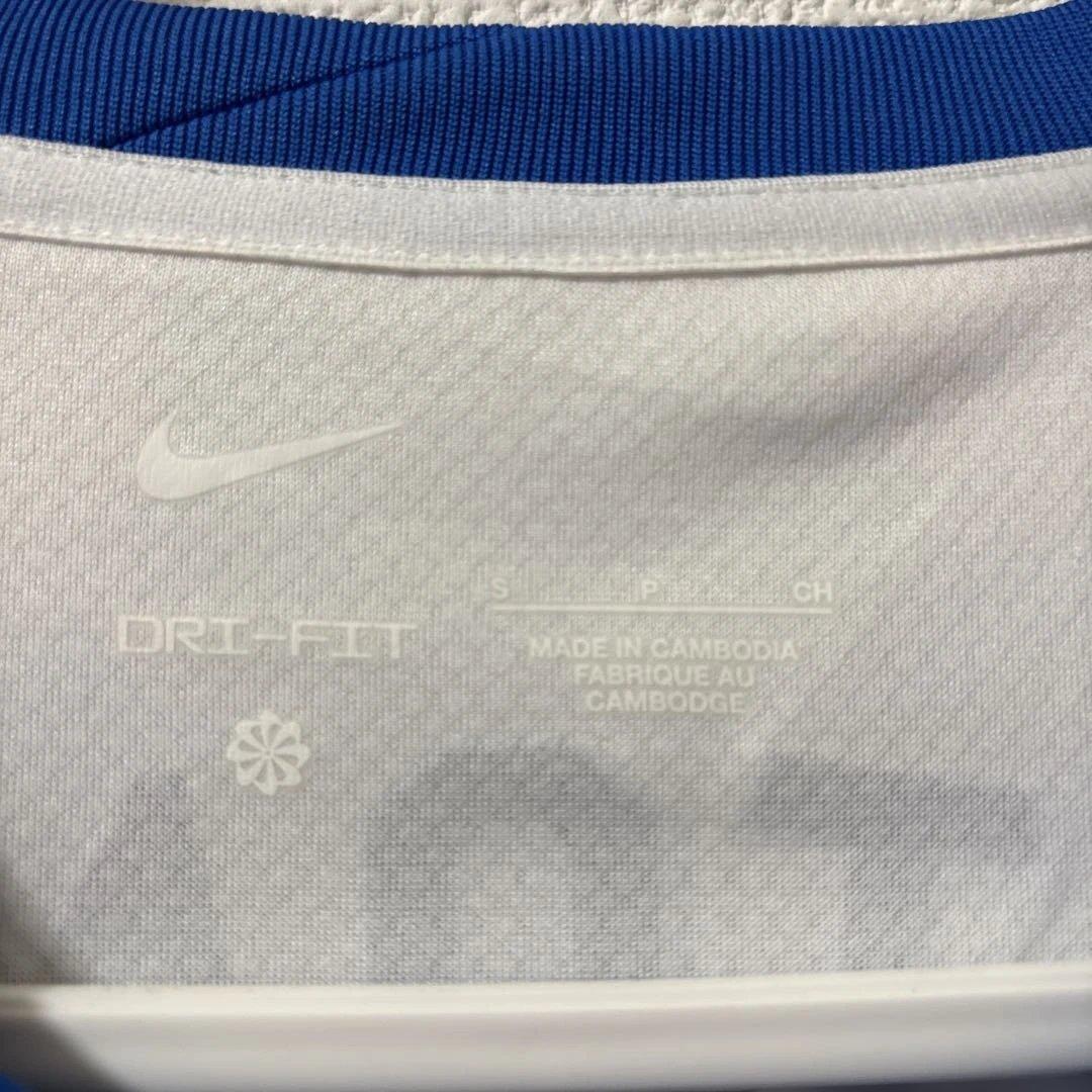 ブライトン ユニフォーム 三笘