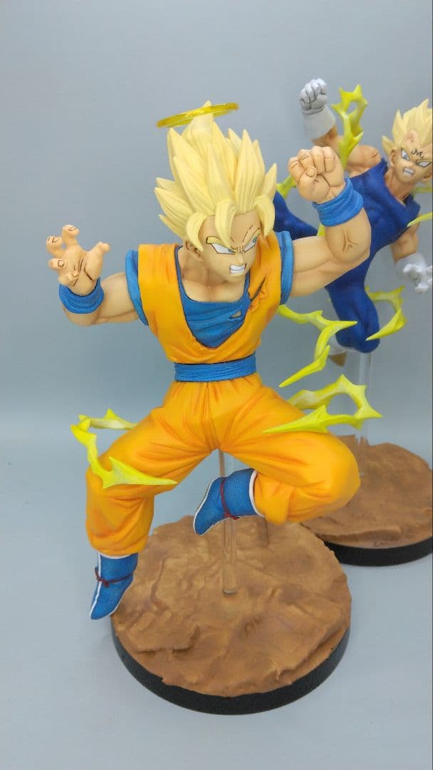 ドラゴンボールフィギュア　孫悟空　ベジータ　リペイント