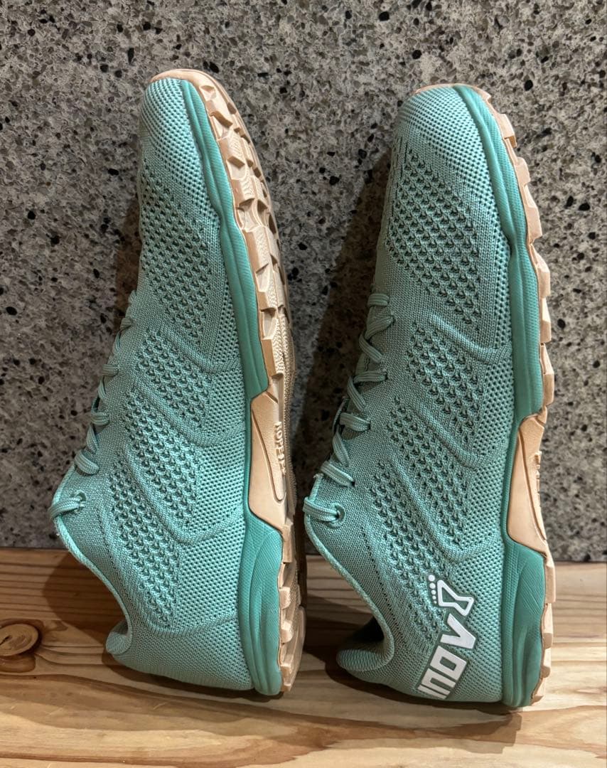 INOV8 f-lite 245 inov-8 トレーニング　イノヴェイト