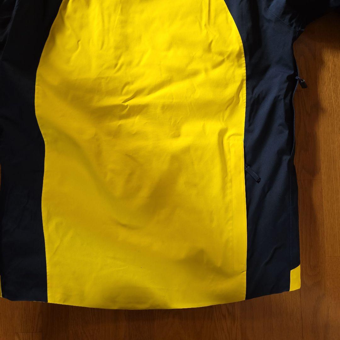 Goldwin スキーウェア