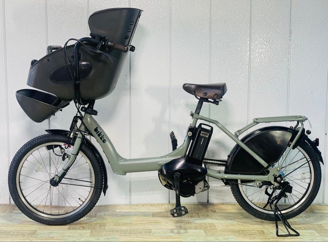 3061ブリヂストン8.7アンペア3人乗り対応子供乗せ　電動アシスト自転車