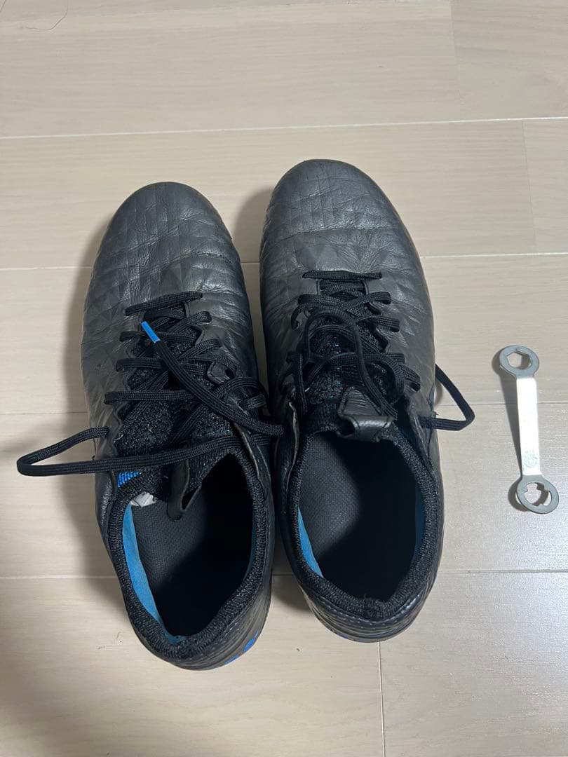 ナイキ　ティエンポsg27