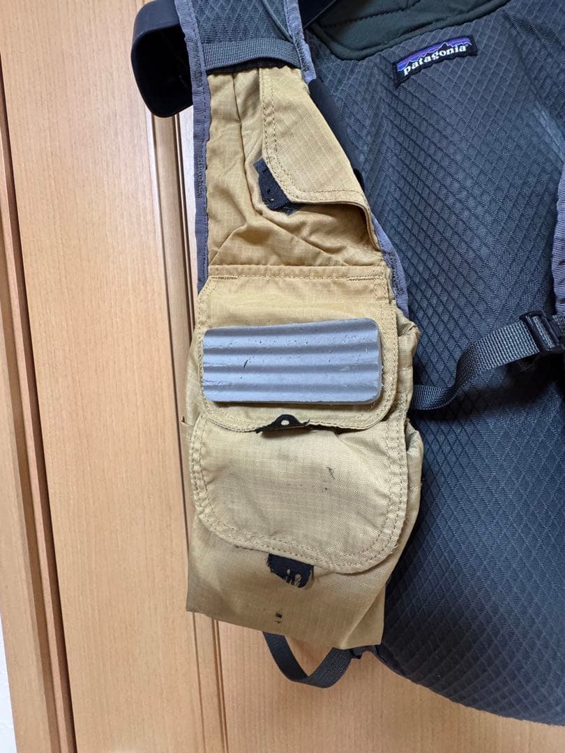 patagonia ハイブリッド・パック・ベスト