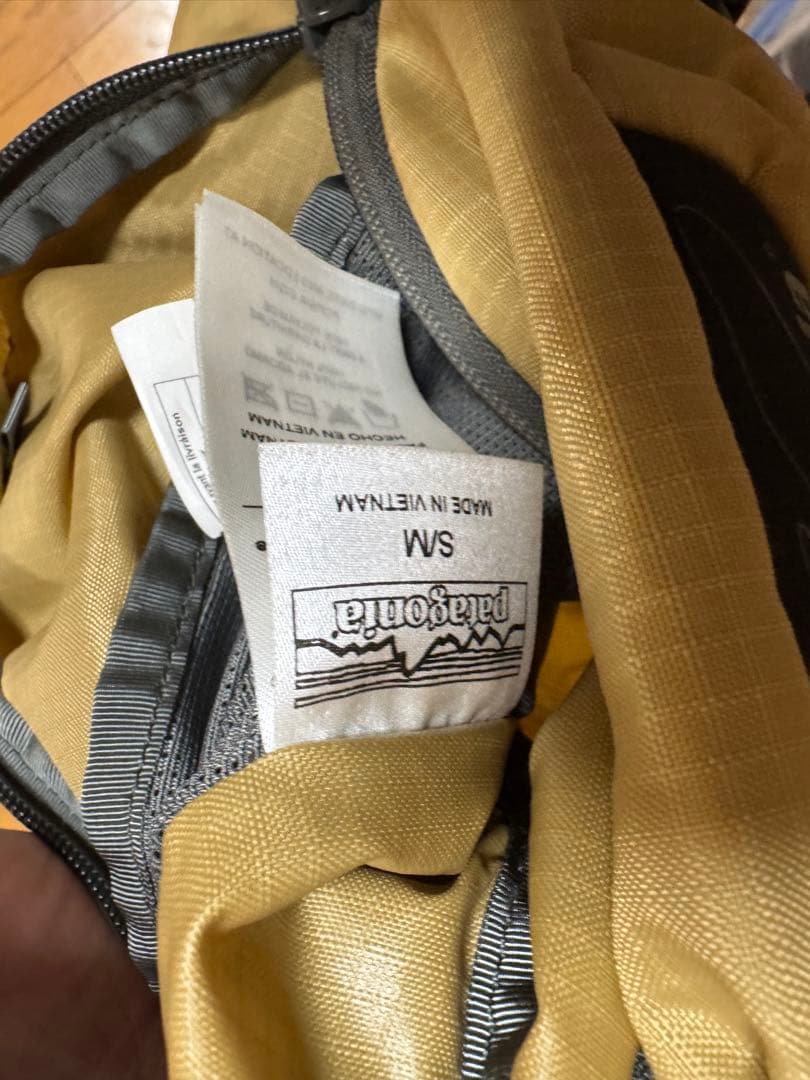 patagonia ハイブリッド・パック・ベスト