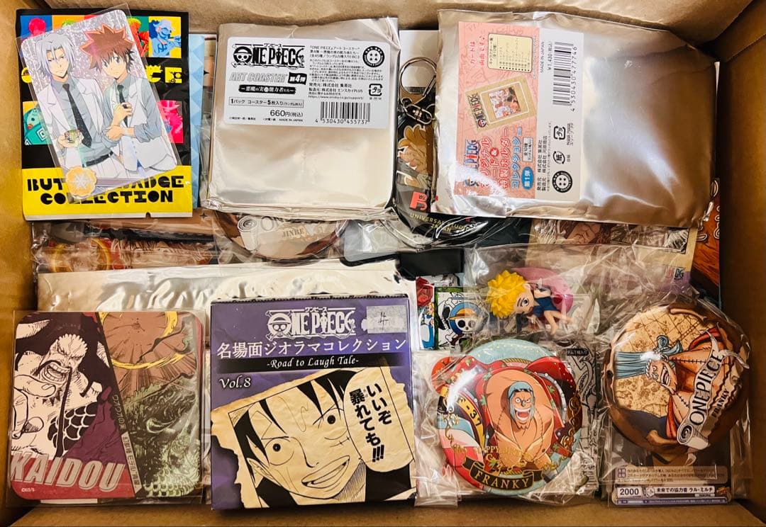 ジャンプ one piece ナルト 家庭教師 アニメキャラグッズ大量まとめ売り