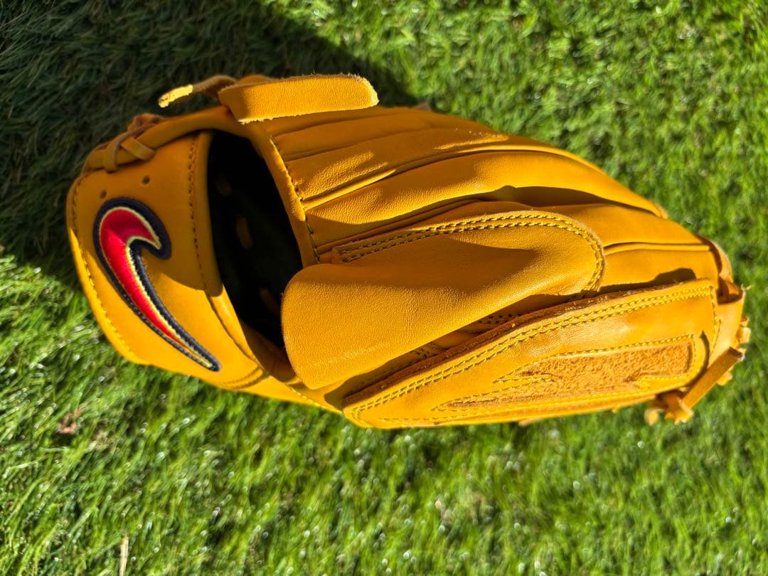 松坂モデル Nike 軟式グローブ イエロー 右投げ用　少年野球